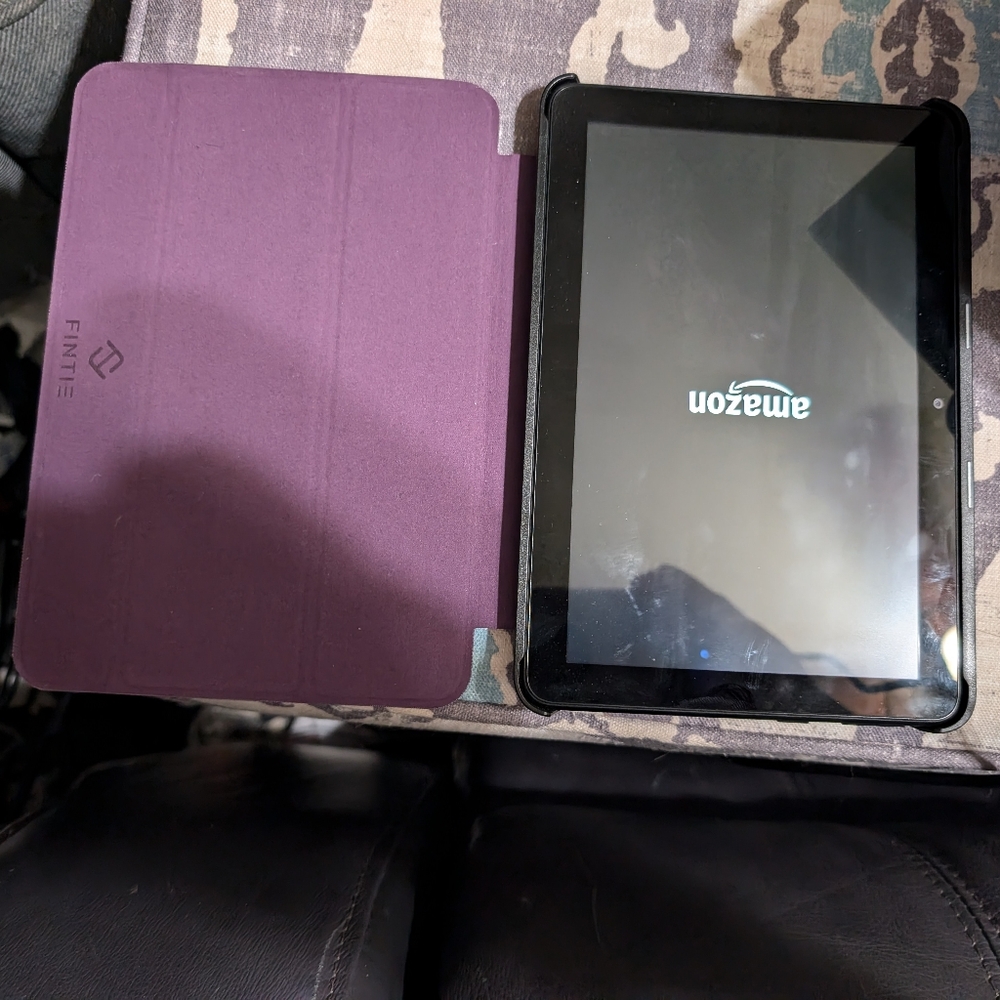 Kindle Fire HD8 TABLET